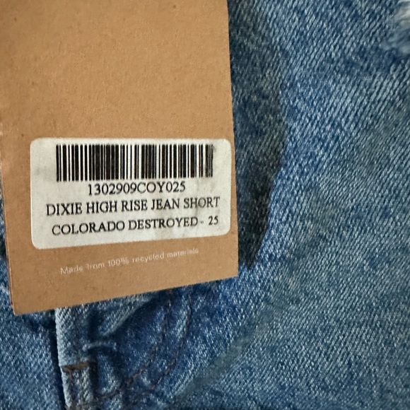 REFORMATION-Dixie High Rise Jean shorts- Colorado blue, size 25 NWT. - Picture 9 of 14